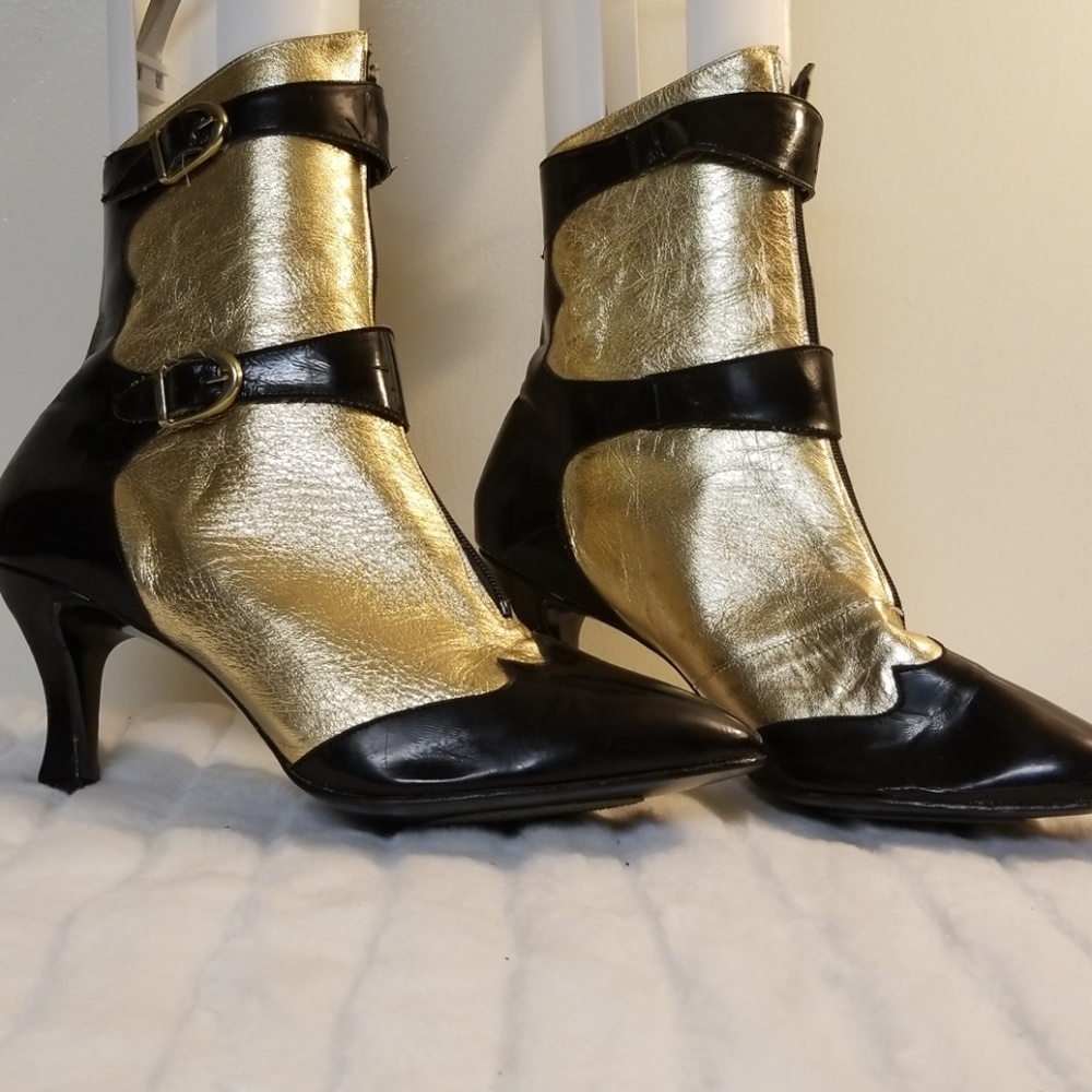 Vintage Ankle  gold boots